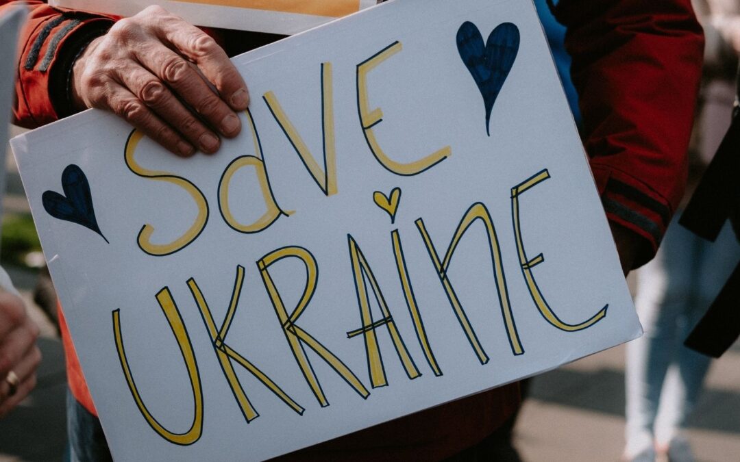 Save Ukraine Vir: Canva